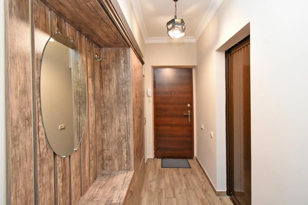 Yerevan Home Buitenkant foto